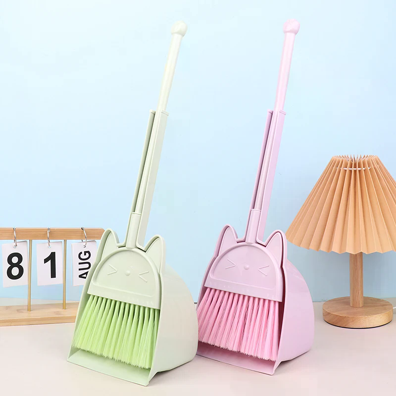 1 Set Cartoon-Staubsauger-Set  – Kids Outdoor Broom Bewertung und Preis
